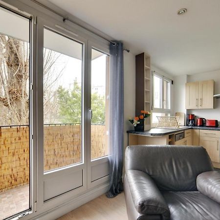 Chic Apart With Parking Apartment Сен Дени Екстериор снимка